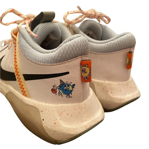 Nike Air Zoom Crossover Earth and Sun Basketball Sneakers - Picture 8 of 14